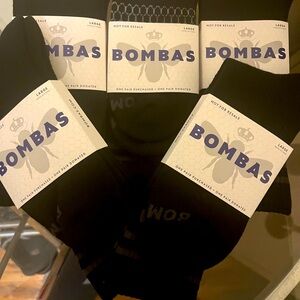 5 NEW PAIRS OF BOMBAS BLACK CALF HIGH SOCKS MEN OR WOMEN. WITH HONEYCOMB DESIGN!
